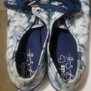 Keds blue and white rose pattern canvas shoes
